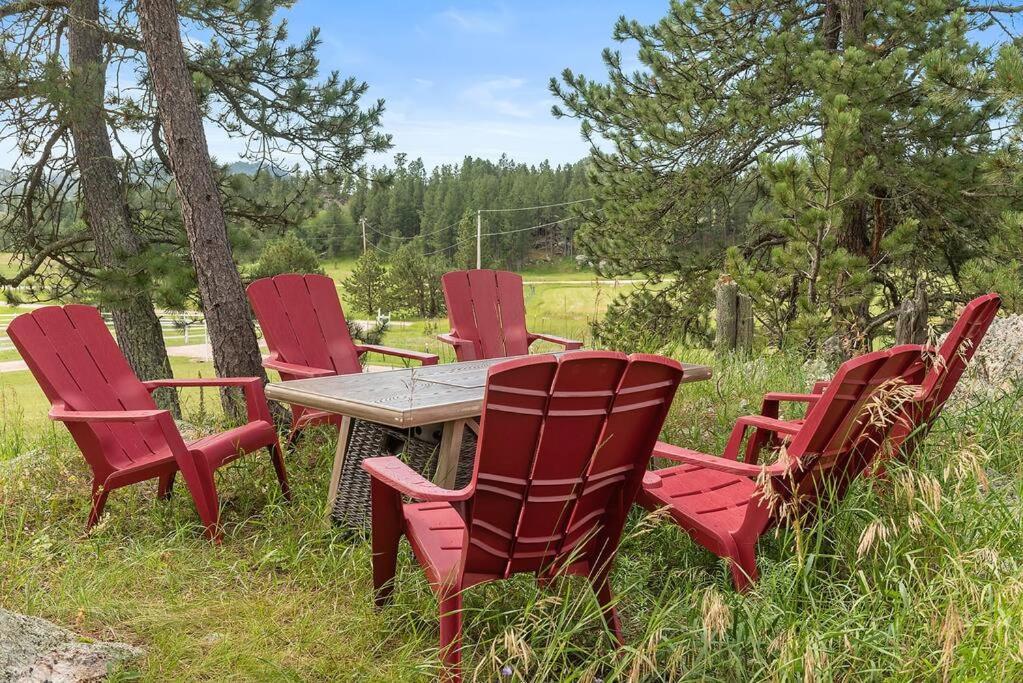 Papa'S Place On Willow Creek Custer Ngoại thất bức ảnh